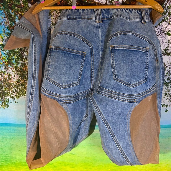 Cut-out Stocking Jeans by Miss Lola - Picture 5 of 9